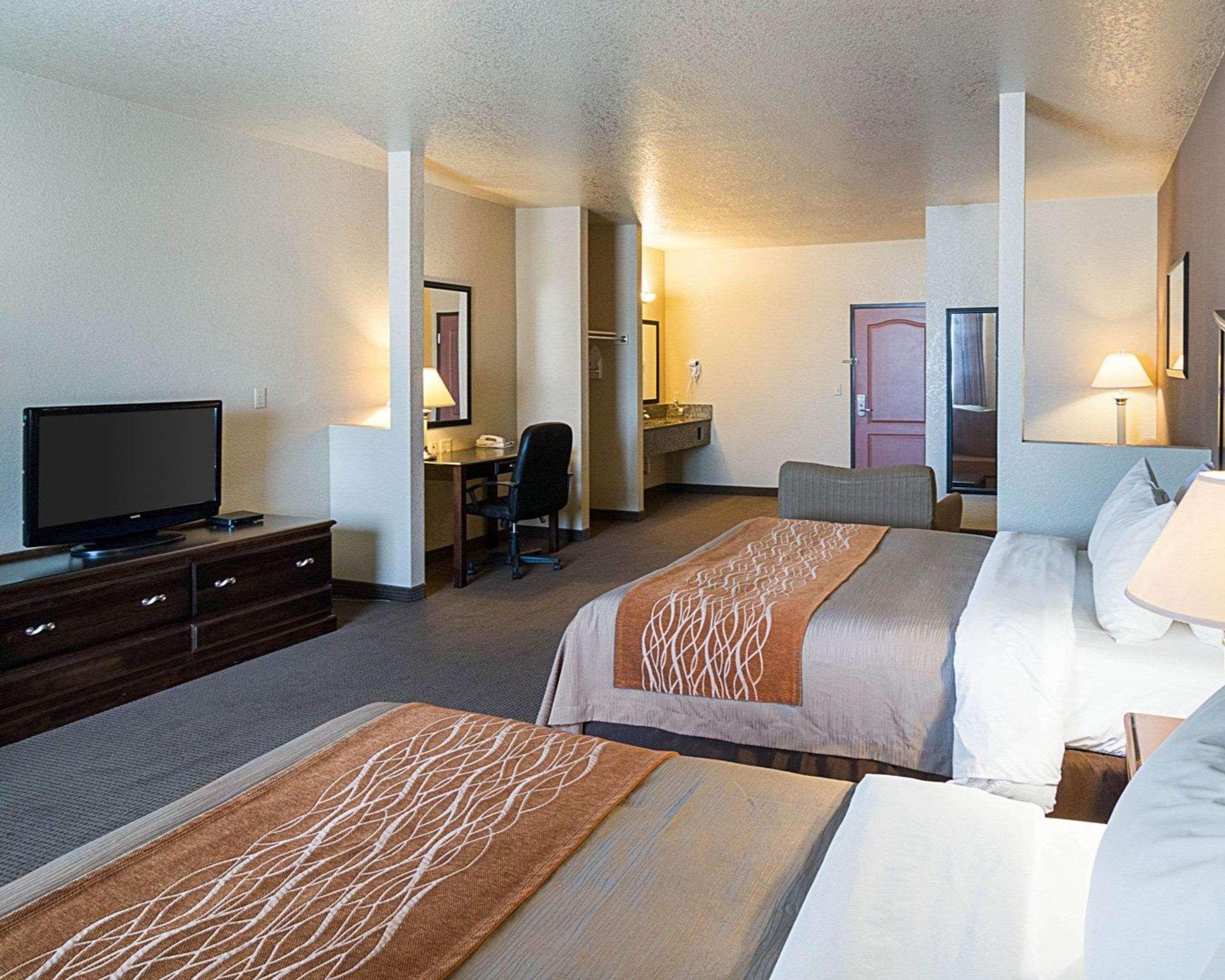 Comfort Inn I-20 Midland Stanton Exterior photo