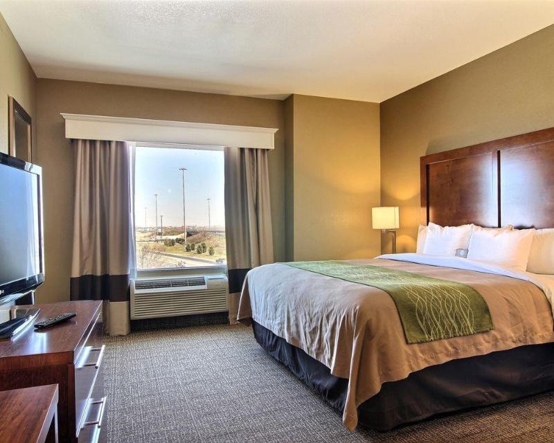 Comfort Inn I-20 Midland Stanton Exterior photo